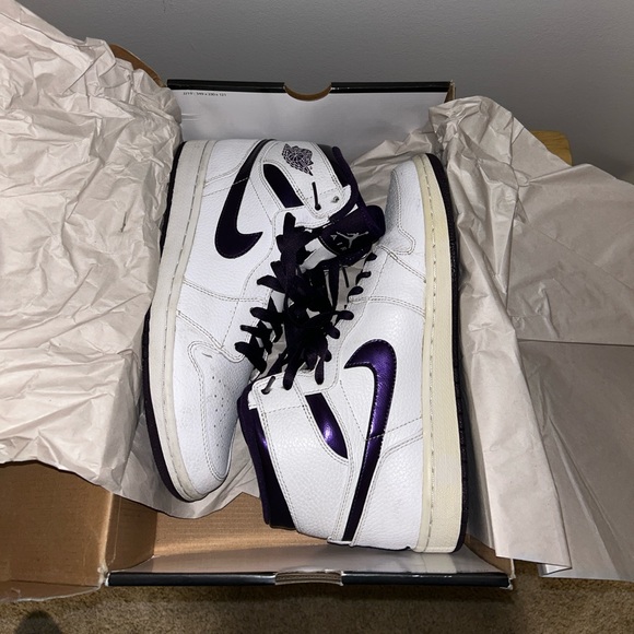 Nike Jordan 1 Grand Purple 2009 - Picture 5 of 8